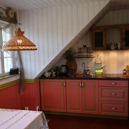 Maison d'hôtes Leesi Puhkemaja Extérieur photo