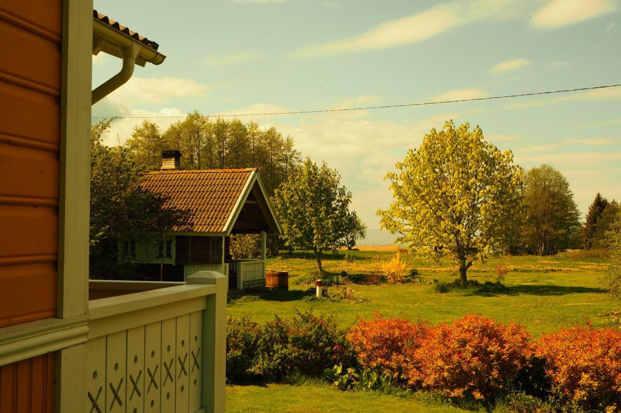 Maison d'hôtes Leesi Puhkemaja Extérieur photo