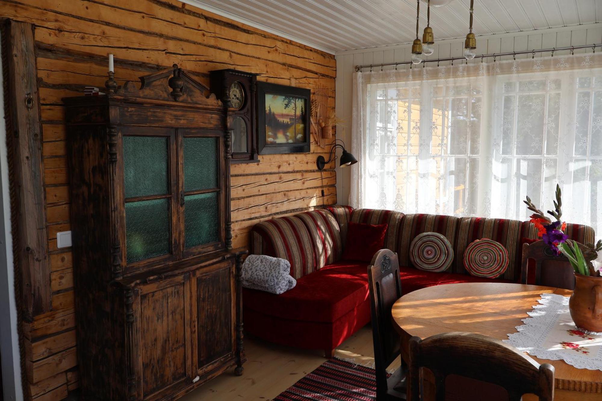 Maison d'hôtes Leesi Puhkemaja Extérieur photo