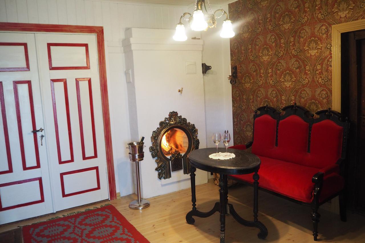 Maison d'hôtes Leesi Puhkemaja Extérieur photo